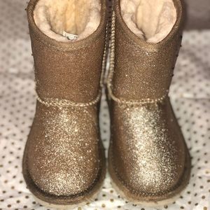 Toddler glitter Uggs